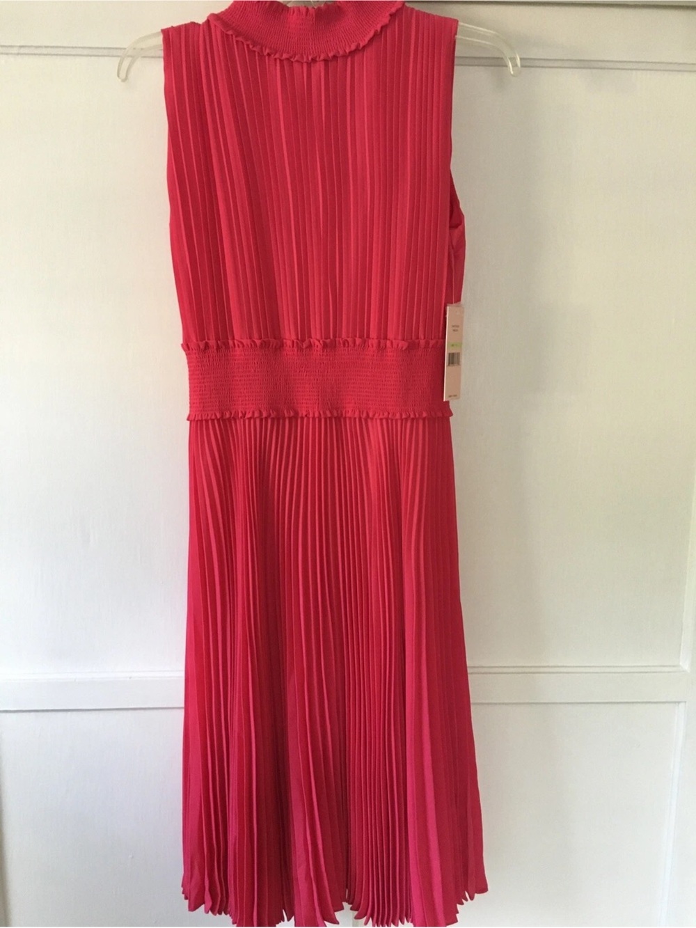 Nannette Lepore Sleeveless Pleated Maxi Dress in Coral Pink Sz 4